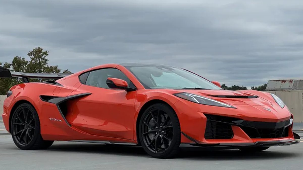 Corvette ZR1X combines power and speed - corvette zr1x