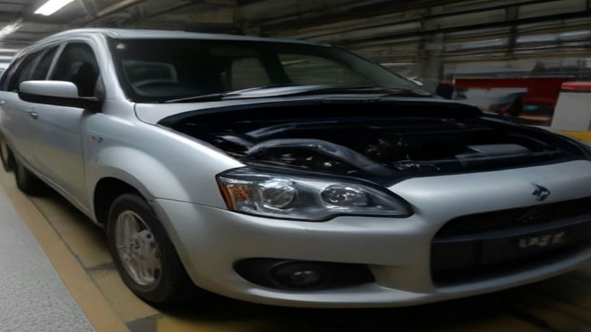 Maruti launches Victoris Aurum Edition Maruti car assembly line.