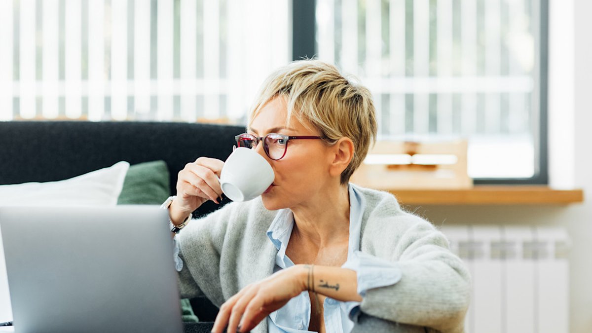 Study Links Higher Autoimmune Risk in Women to Cellular Aging Study Links Higher Autoimmune Risk in Women to Cellular Aging - autoimmune risk