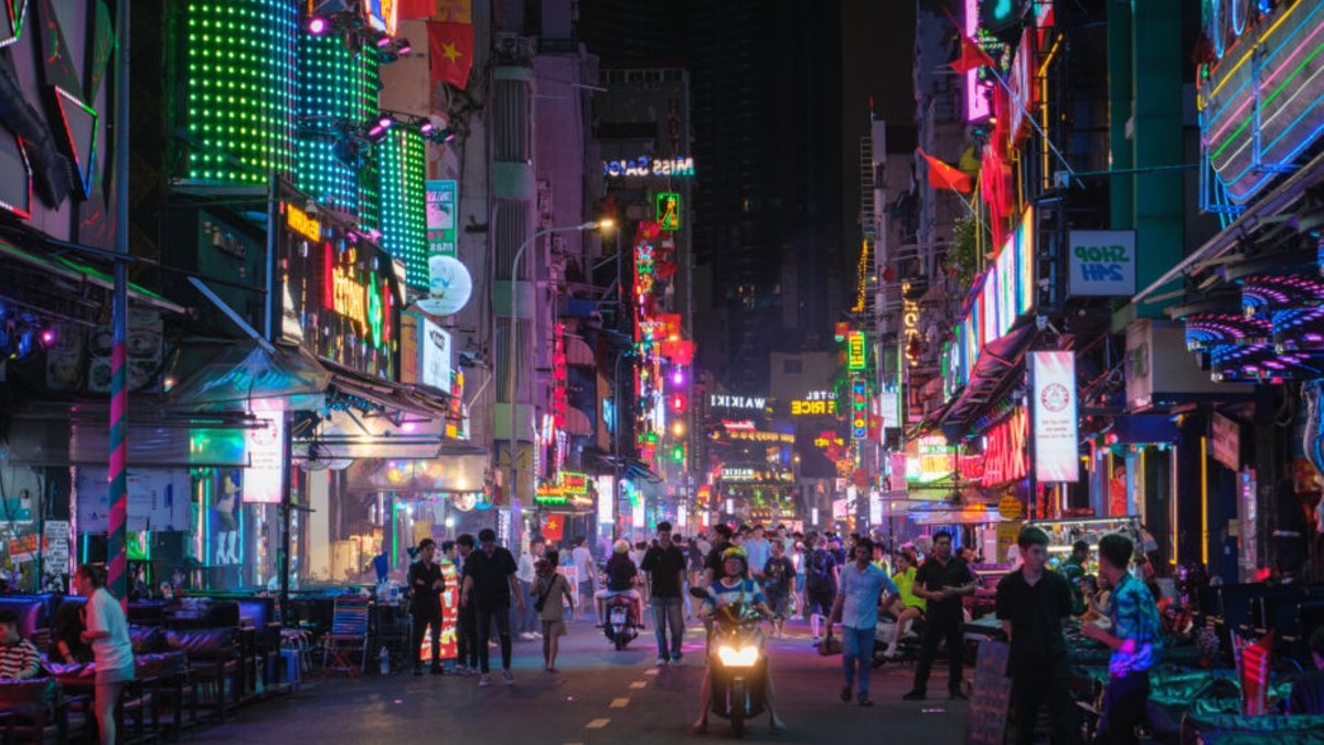 Emerging Europe sees growth from Asia-Americas shift - emerging europe growth