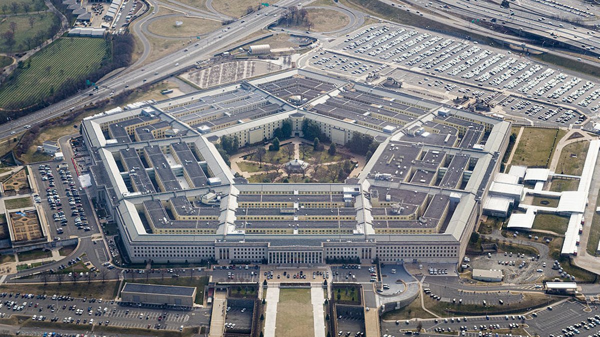 US urges NATO allies to soften Russia rhetoric