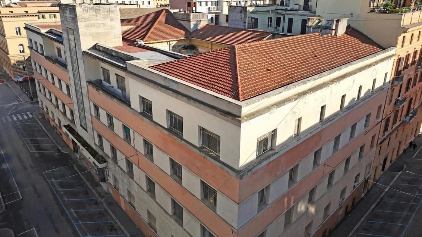 Vista aérea del edificio racionalista de Via Sicilia 57, en el barrio Ludovisi de Roma