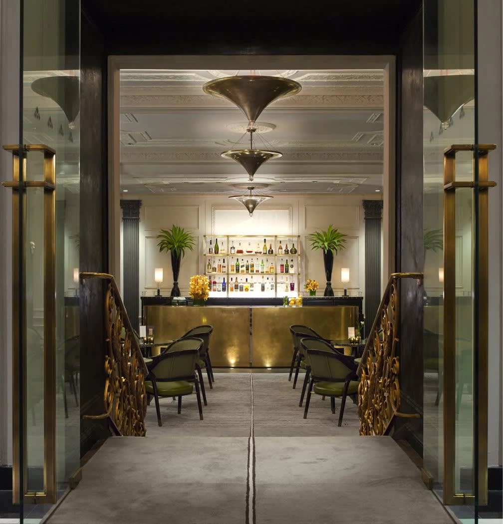The entrance of the Two E Bar Lounge at The Pierre hotel