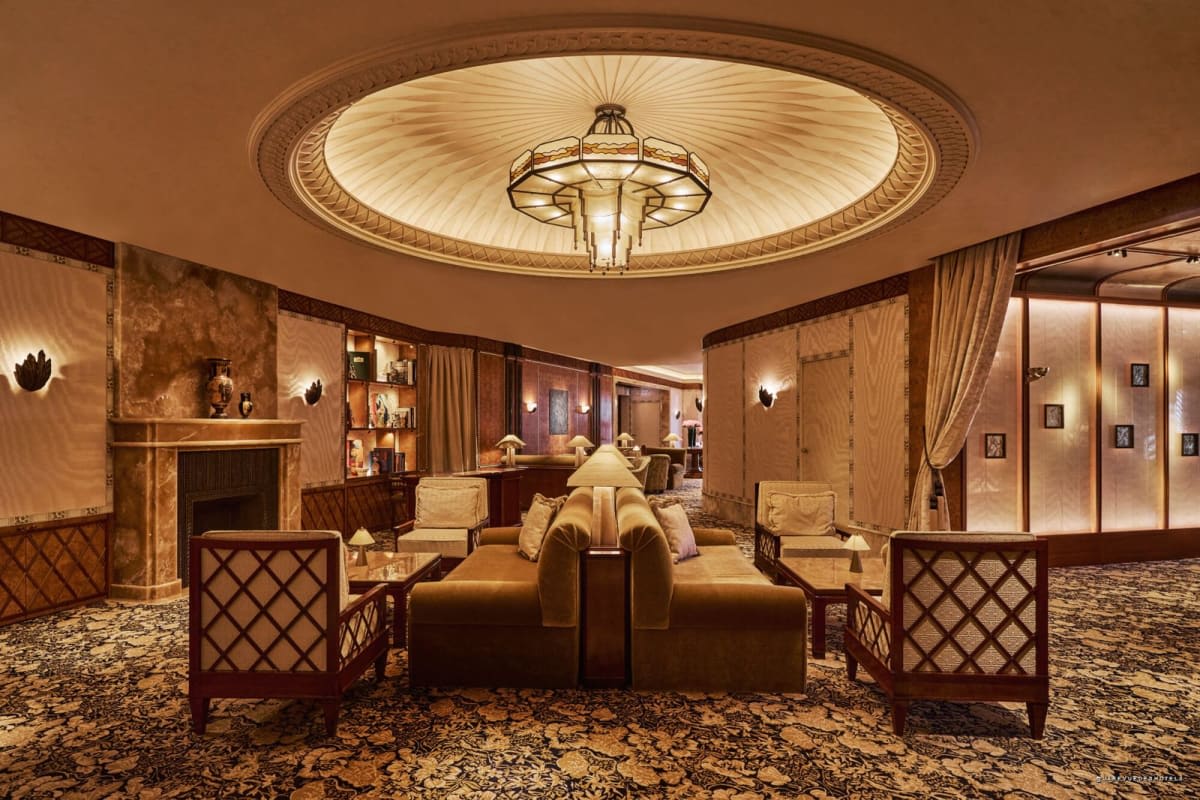 La Galerie, lobby Art Déco de l'Hôtel Fouquet's Paris réinventé par Friedmann & Versace