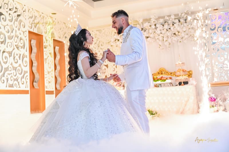 Wedding photography by Ayapix