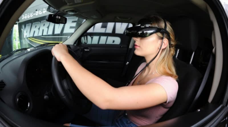 Arrive Alive Tour VR simulator teaches Eastridge students about impaired driving