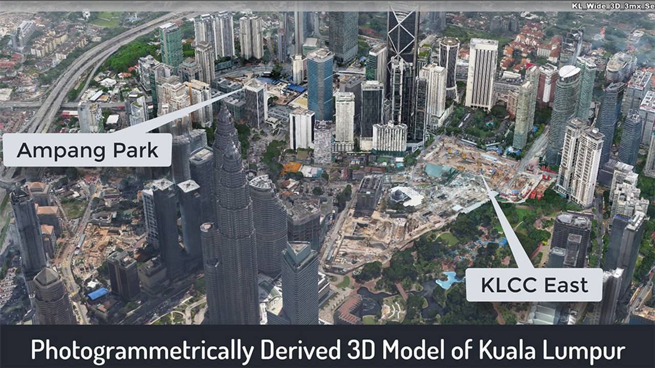 The 3D photogrammetric model of Kuala Lumpur derived from drone imagery, with MRT worksites annotated.