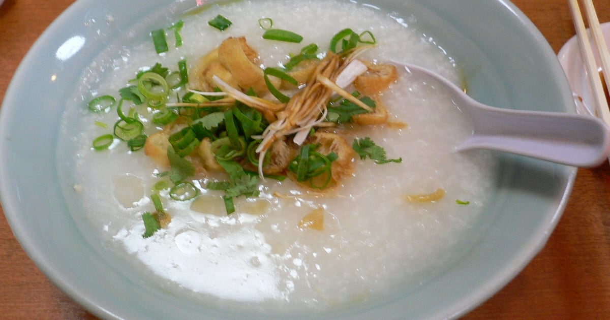 Cheap and Easy Slow Cooker Congee