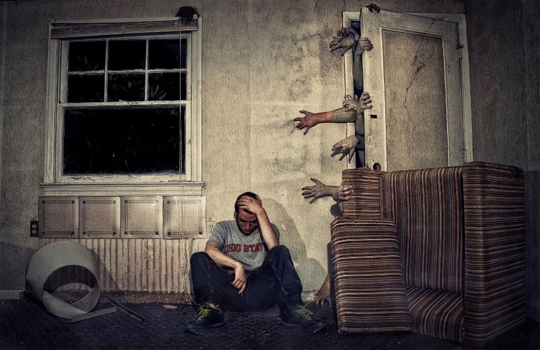 of person biography to write how dead a Zombie Geeks Places  Best  Hide Apocalypse During to