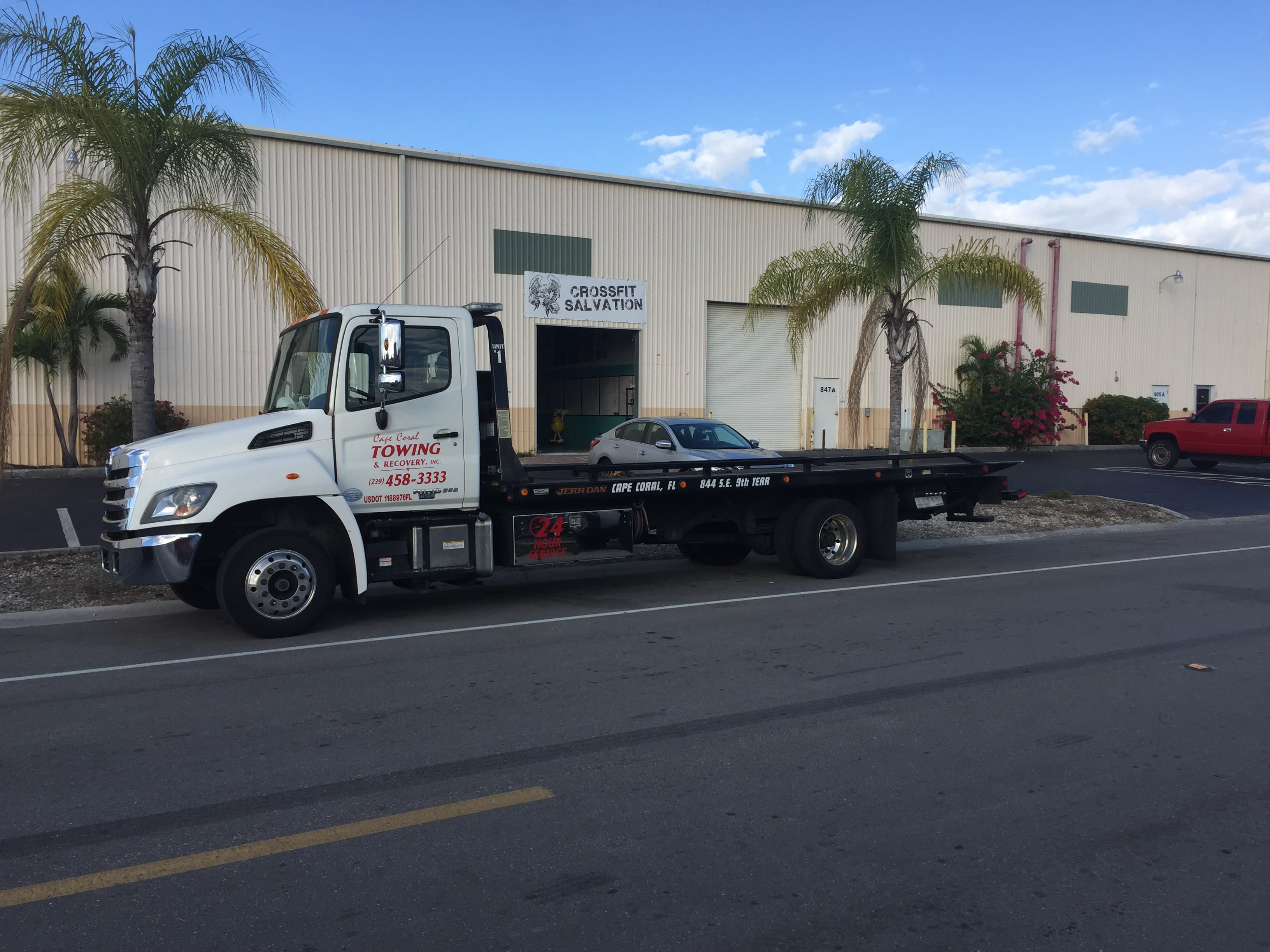 Emergency Towing Services in Fort Myers Wheel