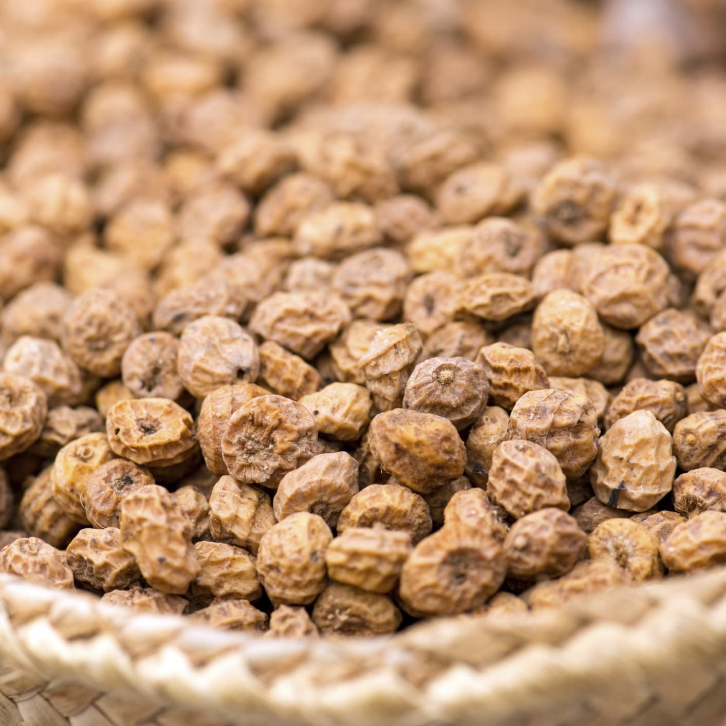 Health Benefits of Tiger Nuts — 9 Ways to Eat and Drink Tigernuts