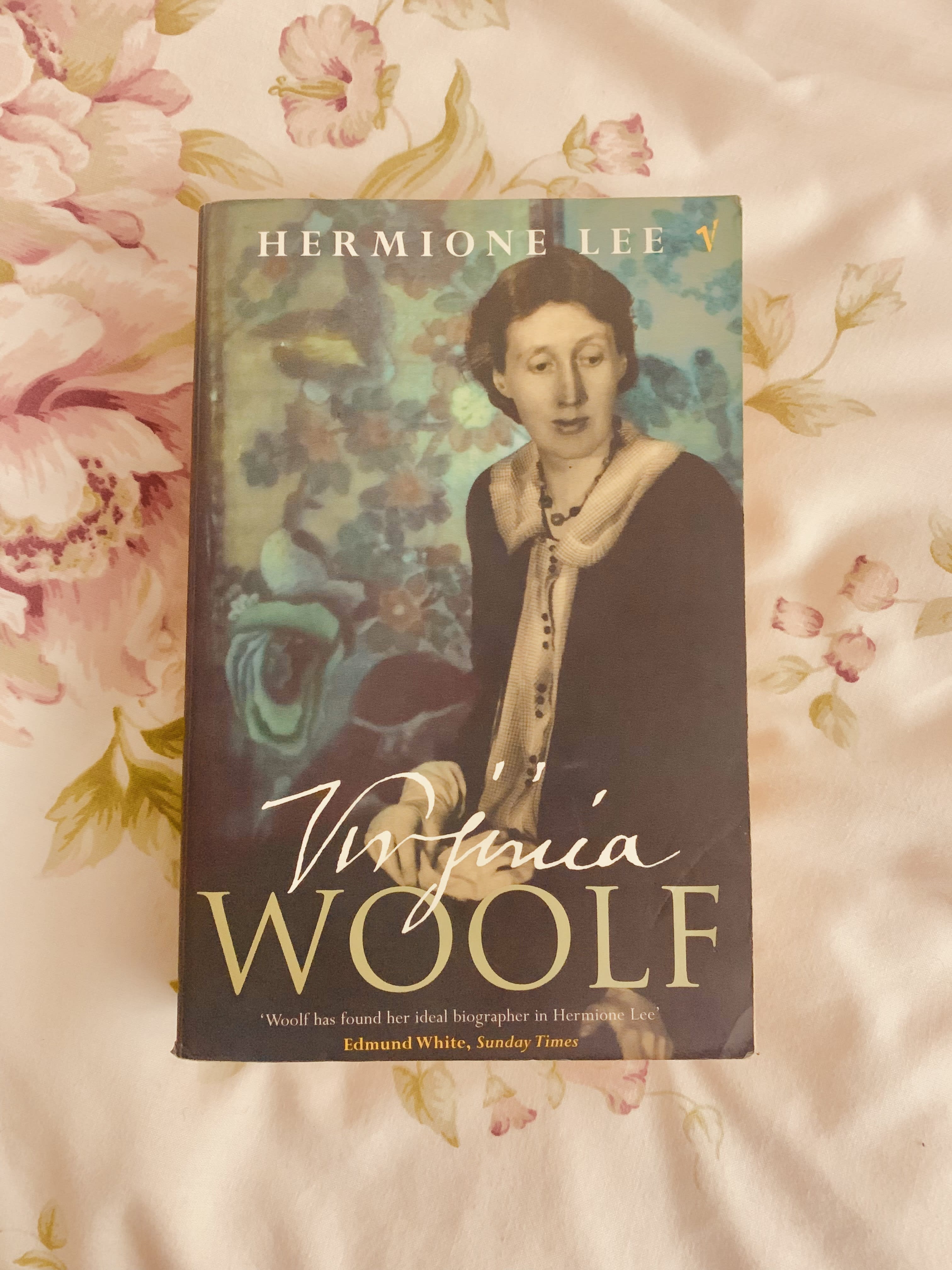 Book Review: Virginia Woolf by Hermione Lee