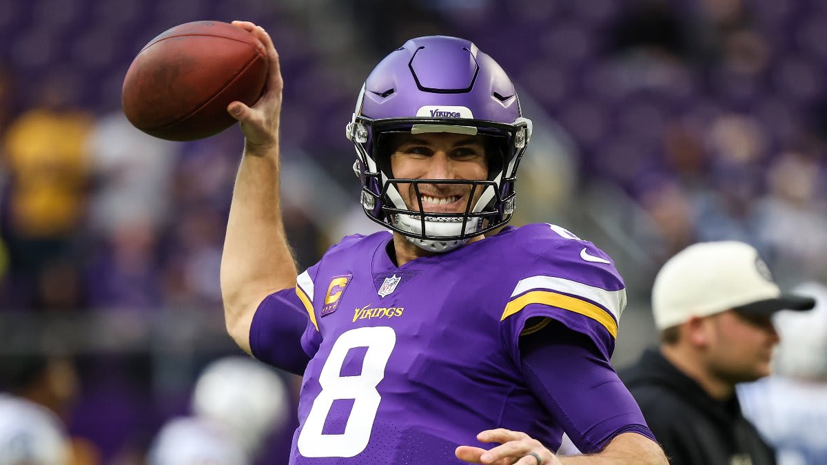 Vikings' 8-2 record is historic for the wrong reason