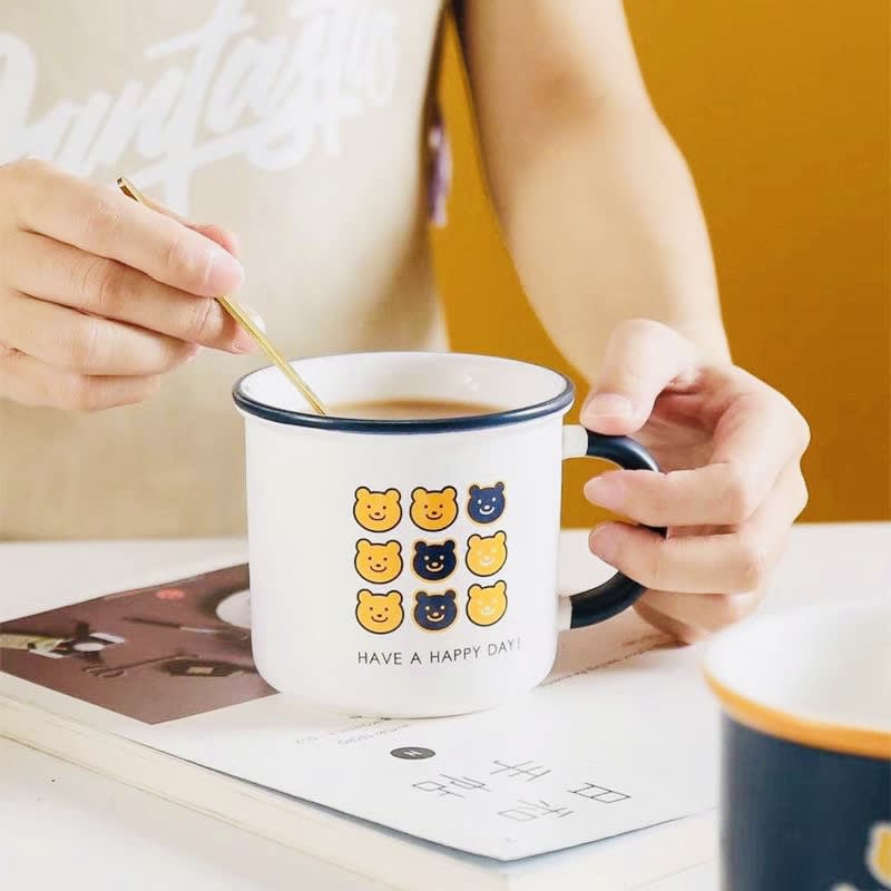 The Zojirushi Stainless Steel Mug Keeps My Drinks Hot for Hours