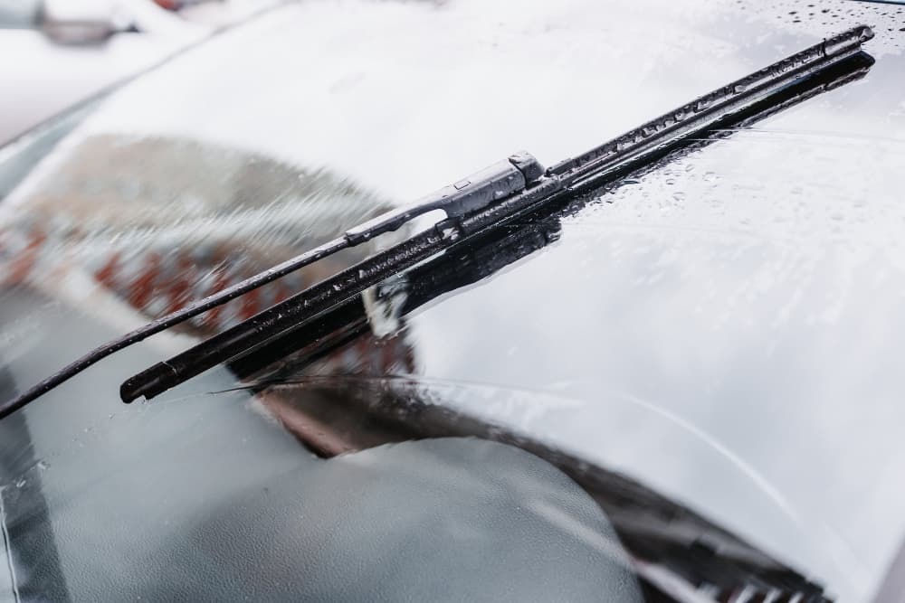 The Ultimate Guide to Choosing the Right Windshield Wiper Fluid Lifehack