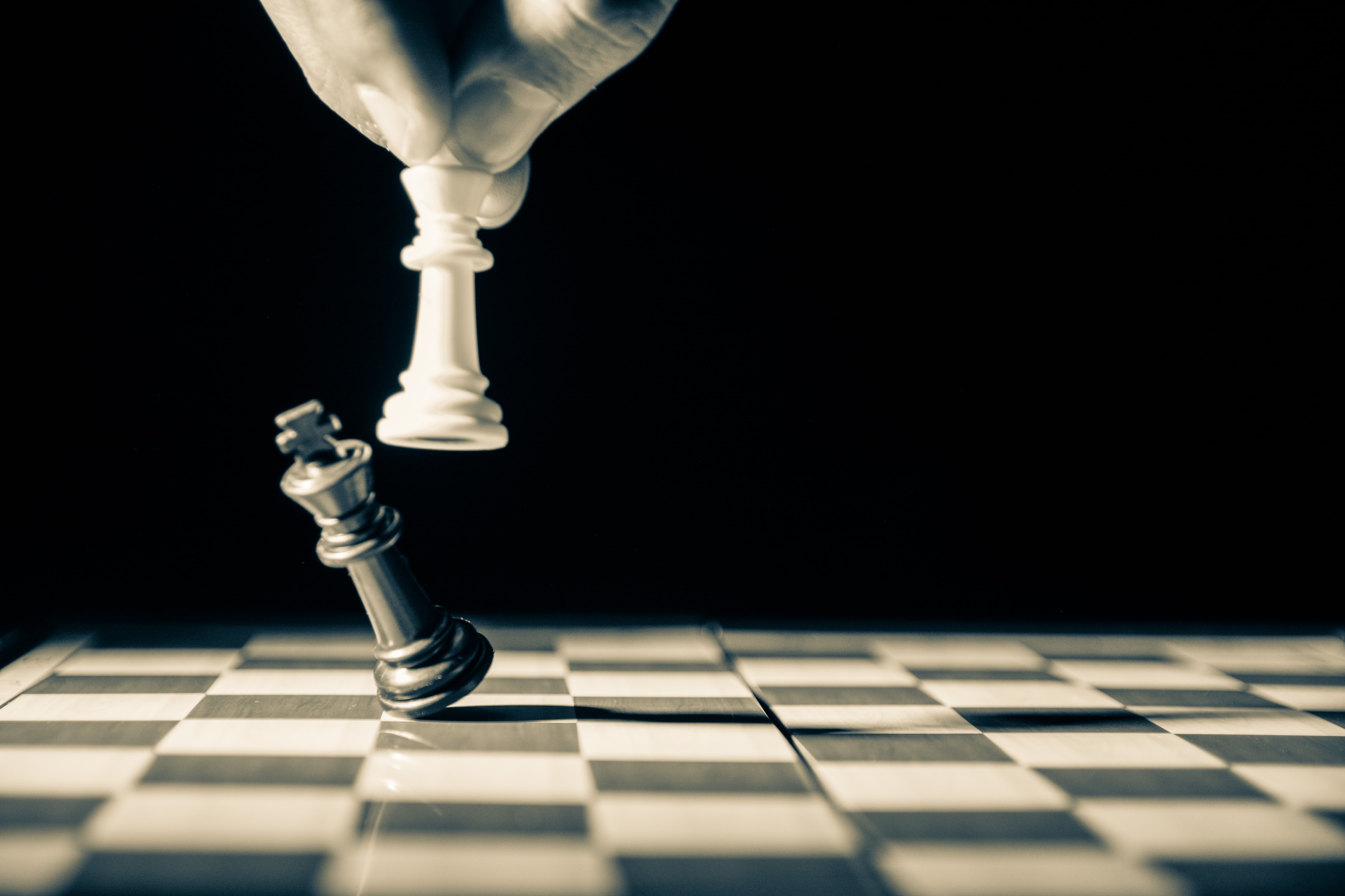 There are more possible iterations of a game of chess than there are atoms  in the known universe - Fact or Myth?