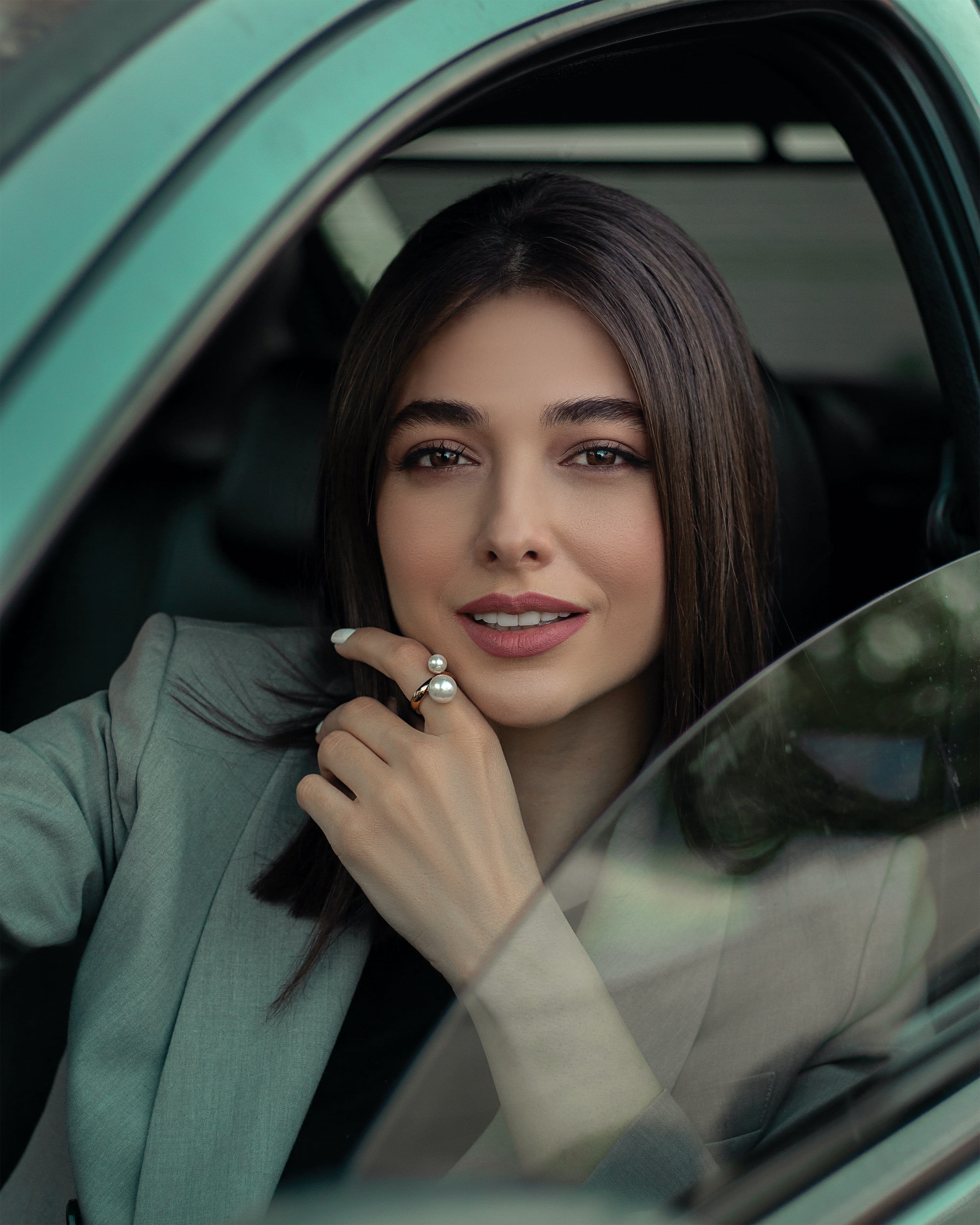 What Are Driver Gloves?? Chapters