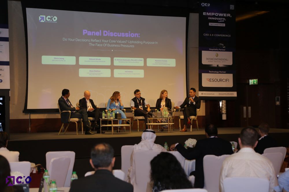 Leadership Summit Highlights Must-Have Skills CXOs Need To Lead In A Digital World