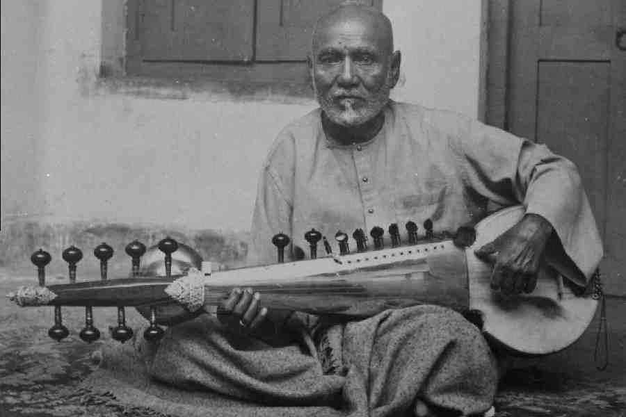 アート・デザイン・音楽 Ustad alauddin khan /Sahana 692f9640640b5c001e9ccdcb.jpg
