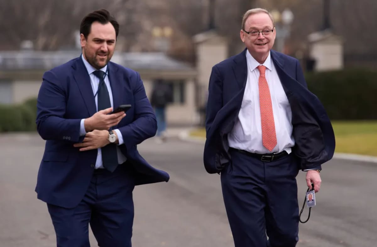 Bond Yields Jump After Trump Hints Hassett Won’t Be Named Fed Chair as Wall Street Sees Hawkish Warsh Having Easier Path to Replace Powell