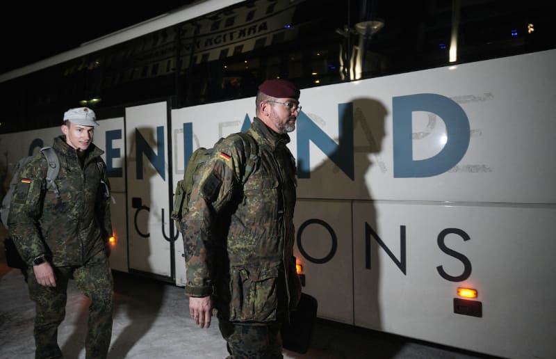 Trump Announces Tariffs on European Countries Opposing Greenland Takeover