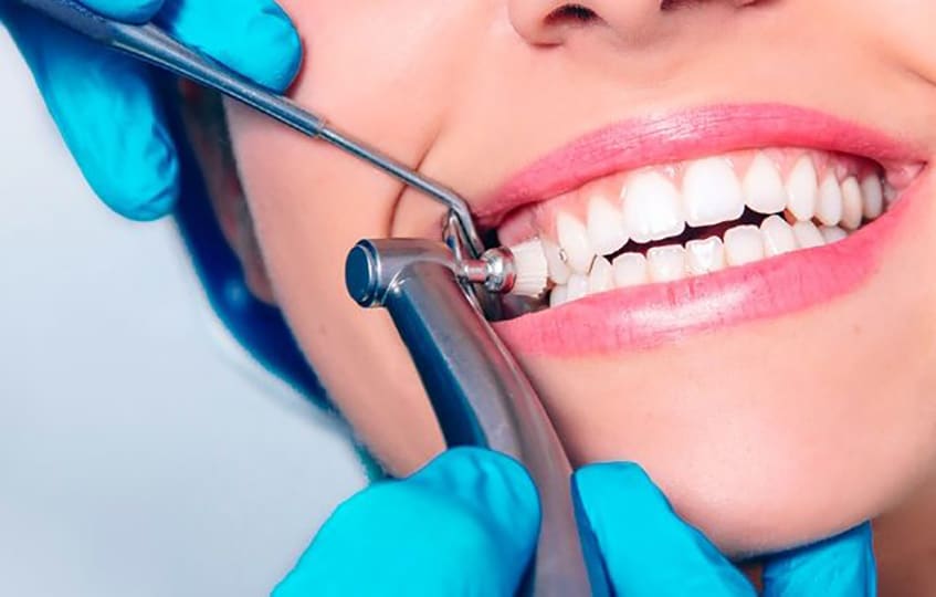 Dental Services Market: Cosmetic Dentistry Demand, Smile Makeovers & Market Forecast