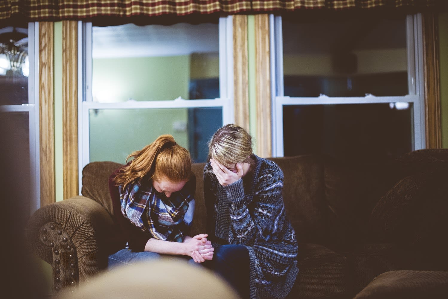 13 Ways to Deal With a Difficult Family Member Families