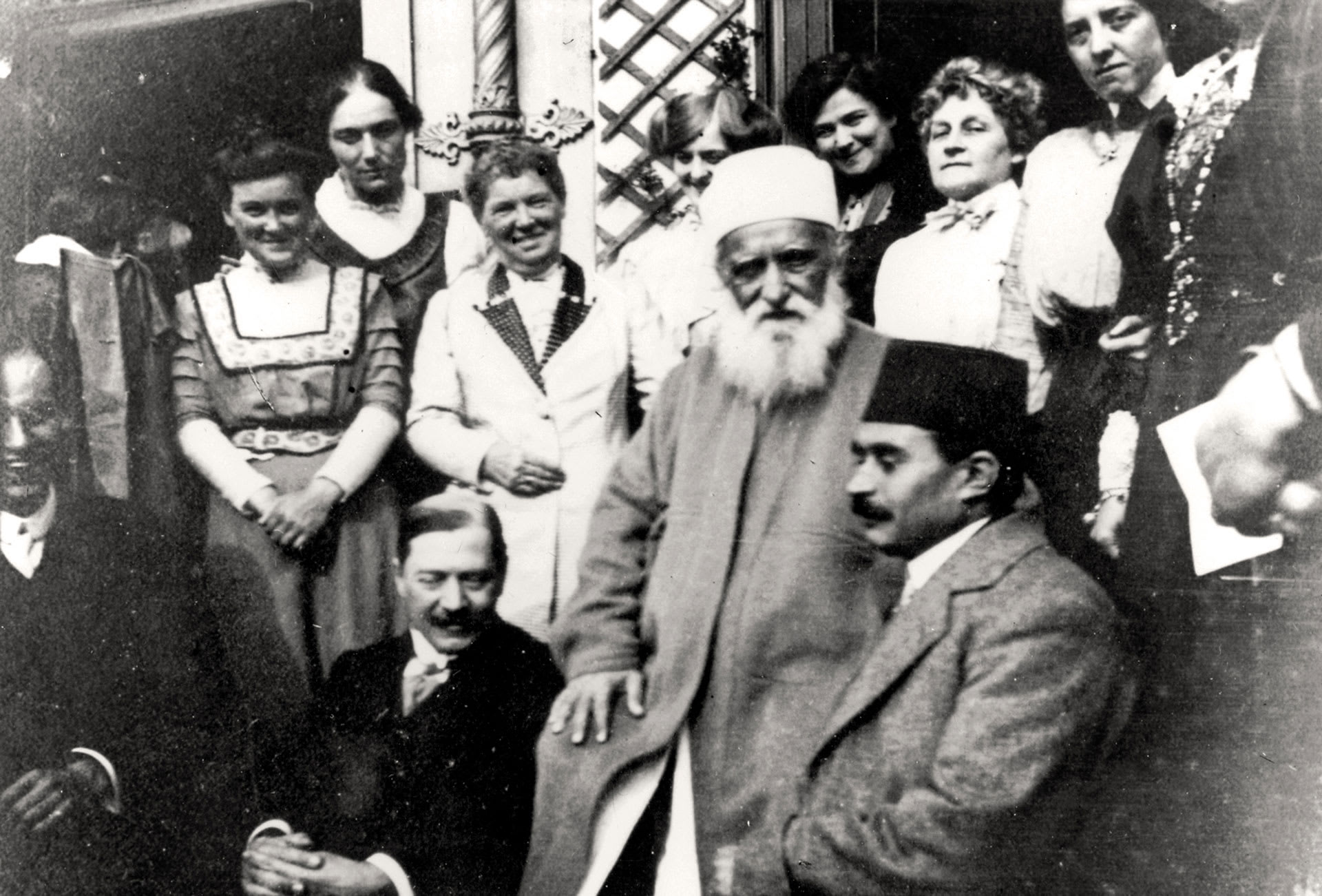 What is The Bahai Faith? Futurism