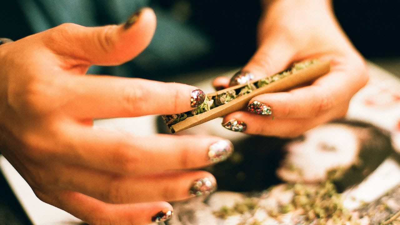 How To Roll A Blunt Potent 
