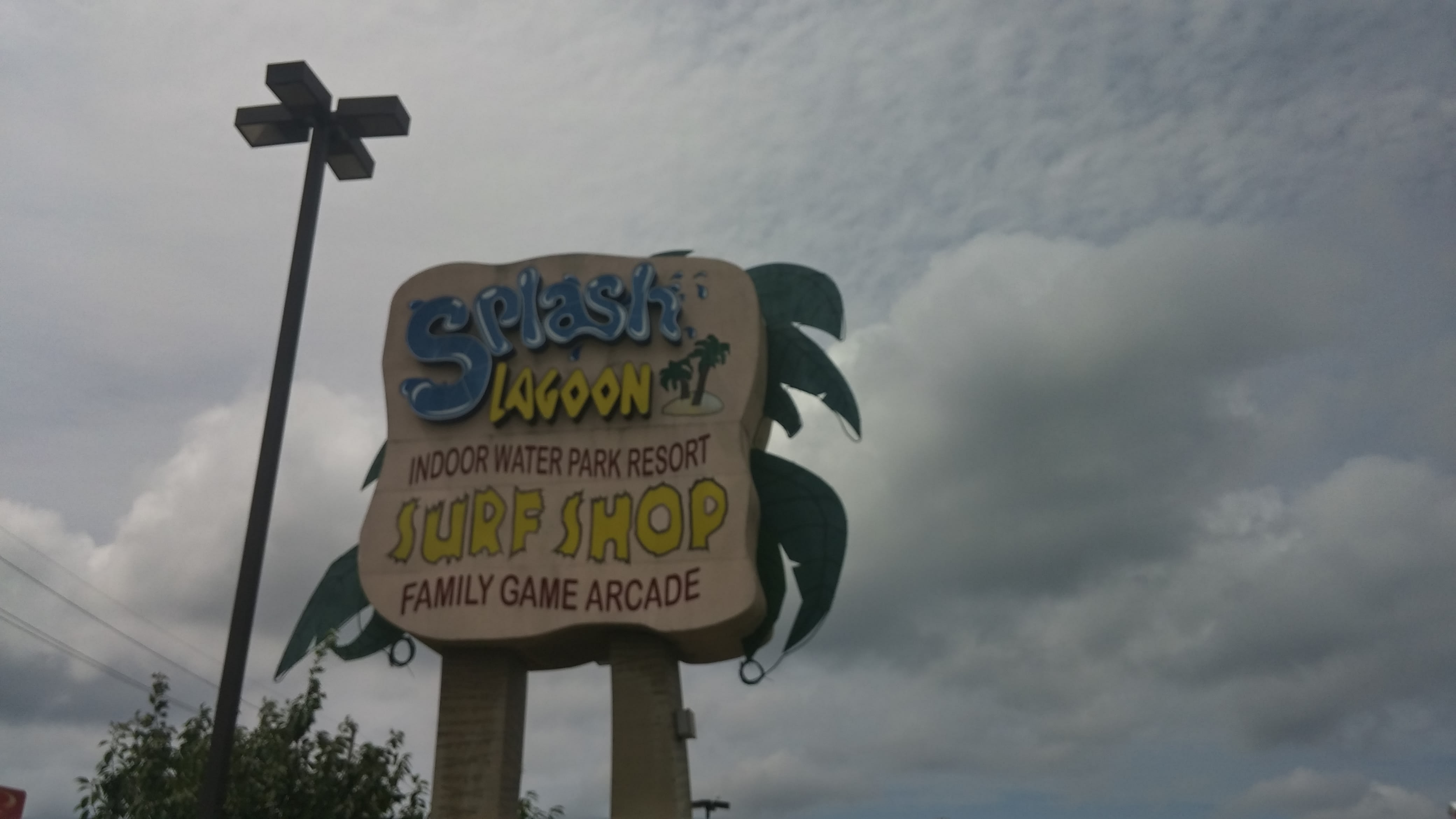 Splash Lagoon Indoor Water Park (Erie, Pennsylvania) Review Wander