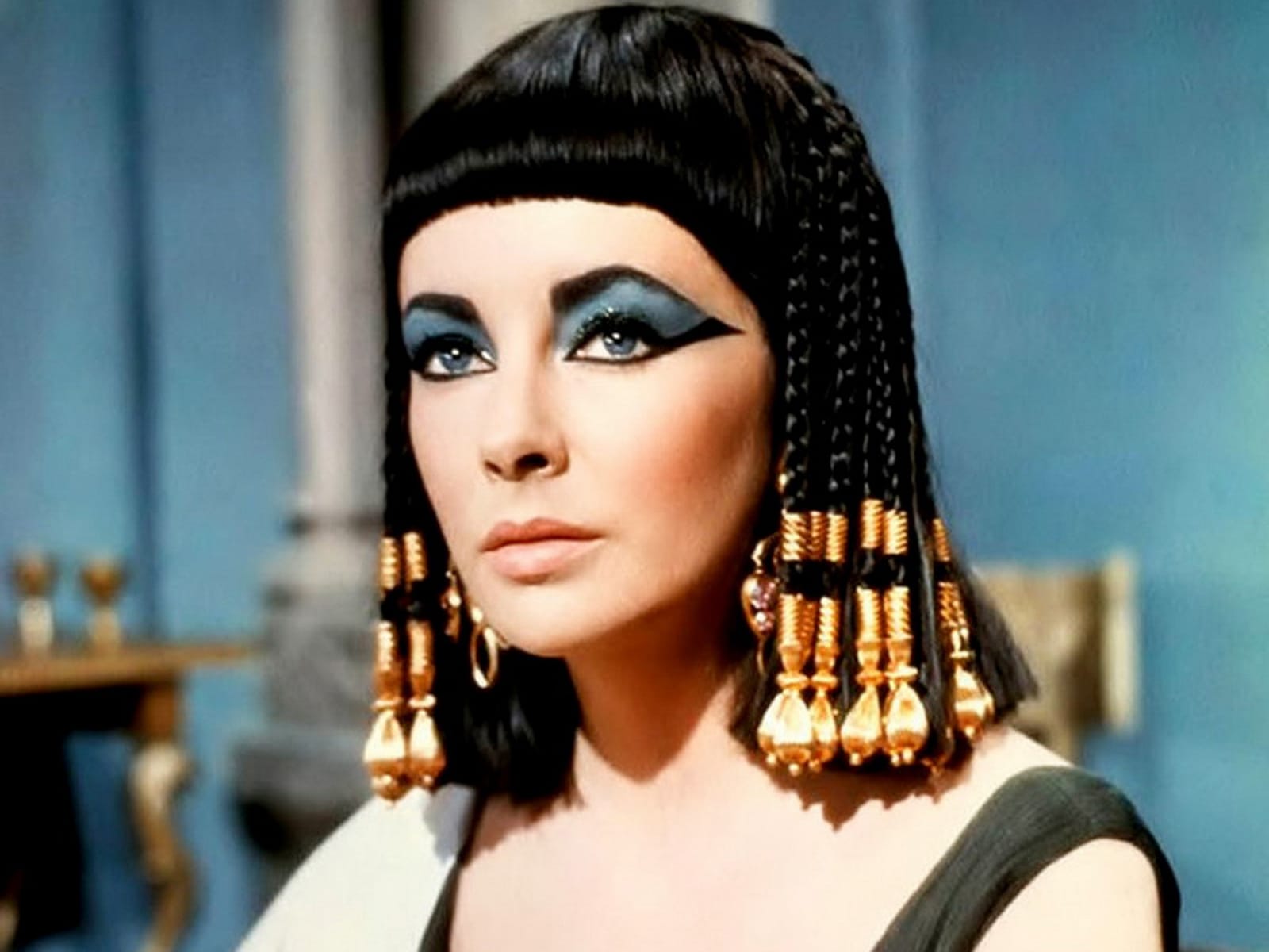 Elizabeth Taylor S Egyptian Glamour Blush