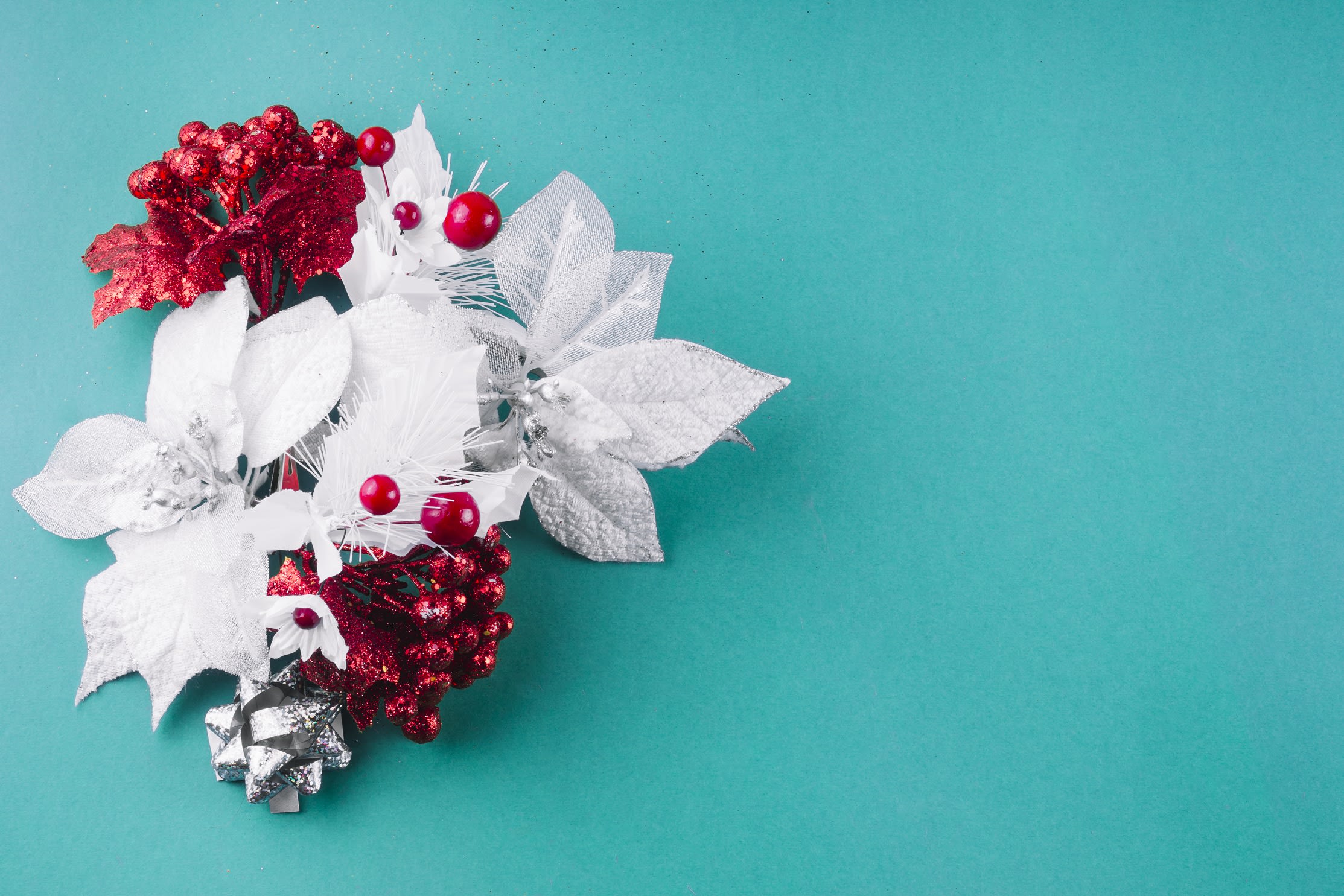 Download Christmas Flower Arrangements Tips For Beginners PSD Mockup Templates