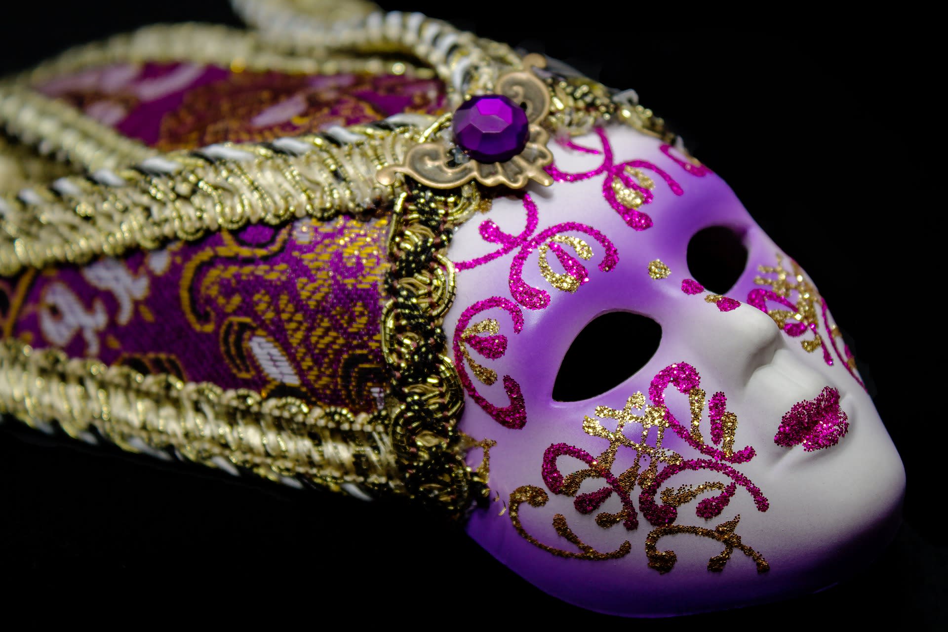 10 famous Japanese theatre masks you should know about Geeks