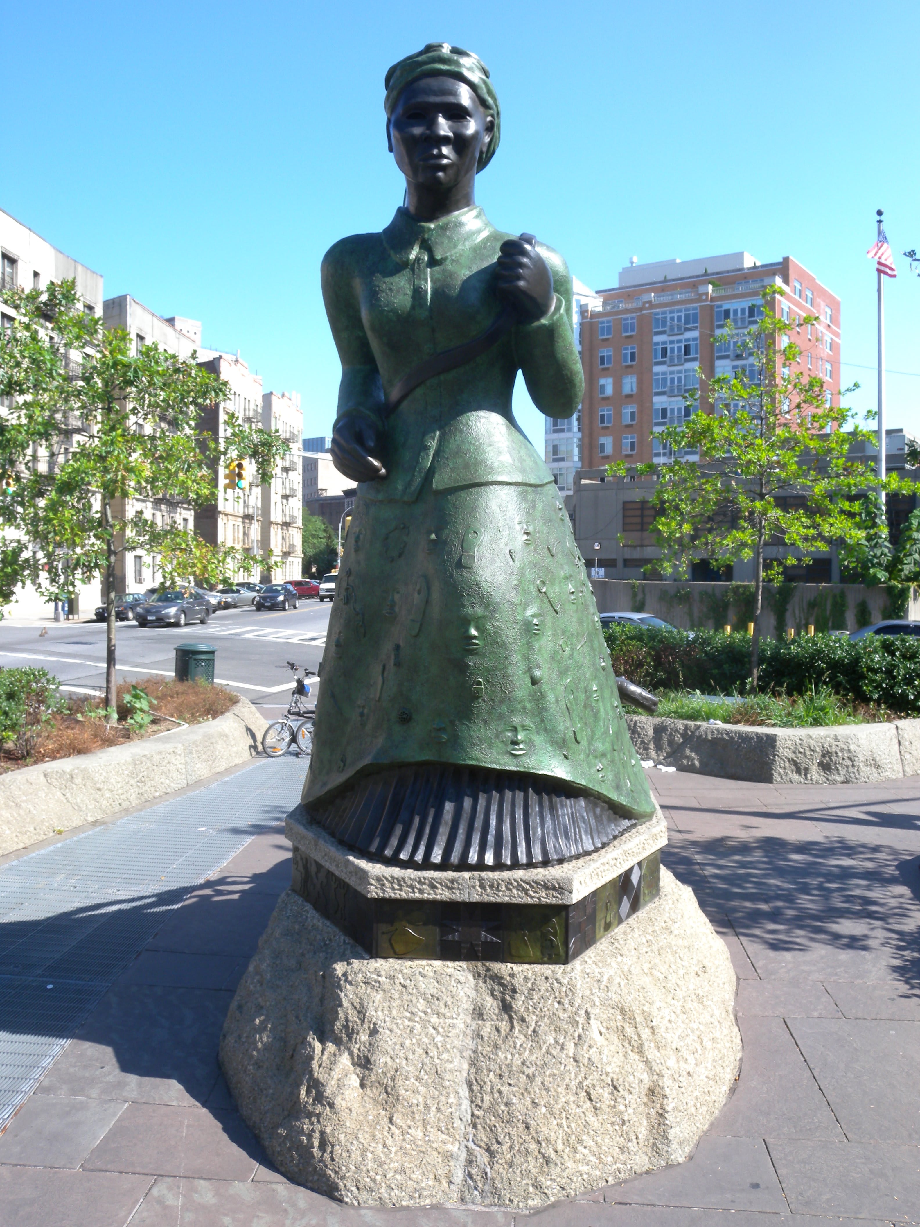 Statues Of Real Women Who Lived Viva