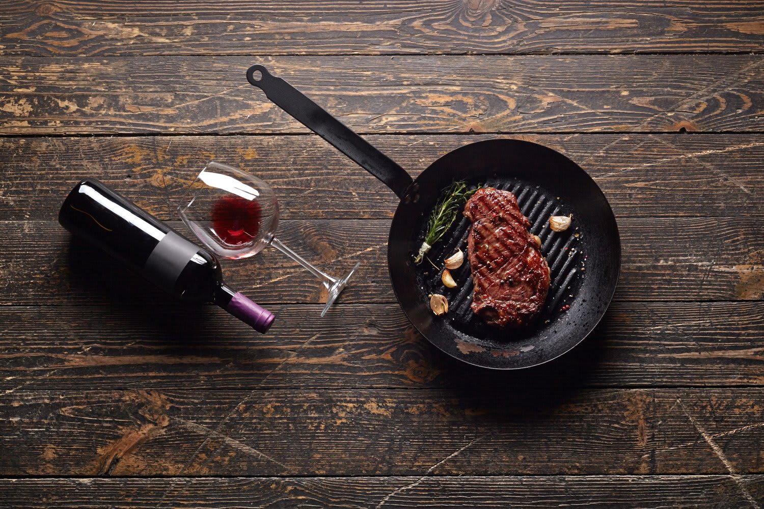 Best Dry Red Wines to Pair with Steak Proof