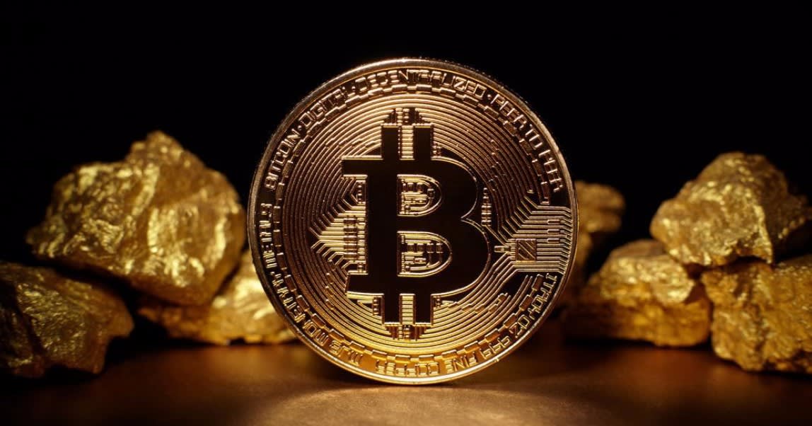 How Does Bitcoin Compare Versus Gold and Fiat Money?