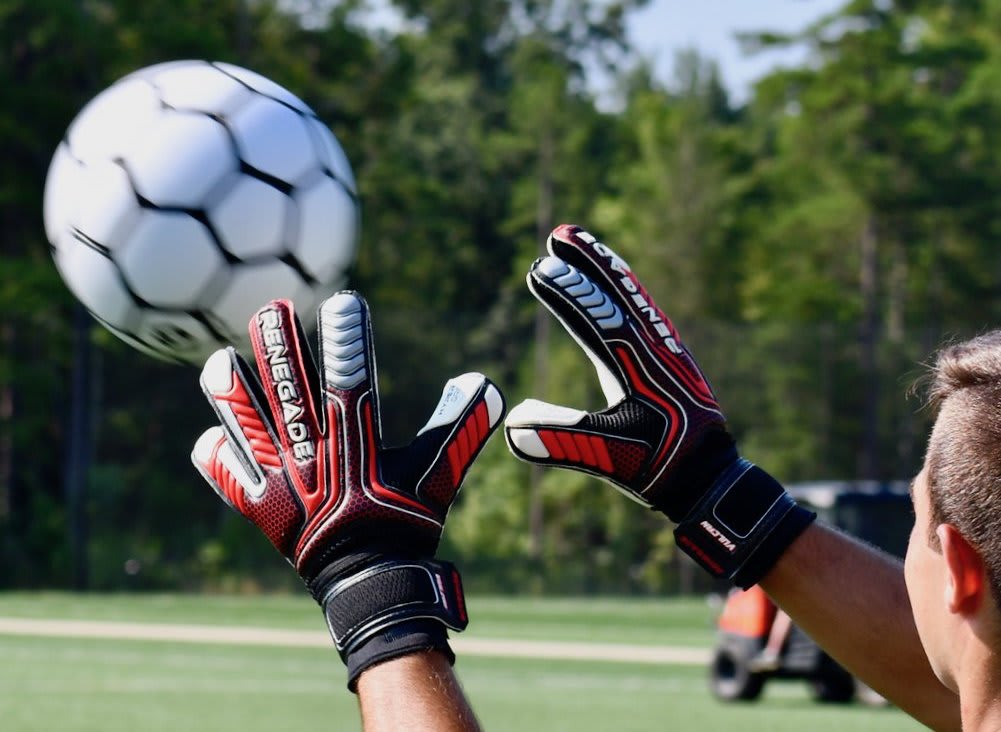 Best gloves for soccer players Clearance