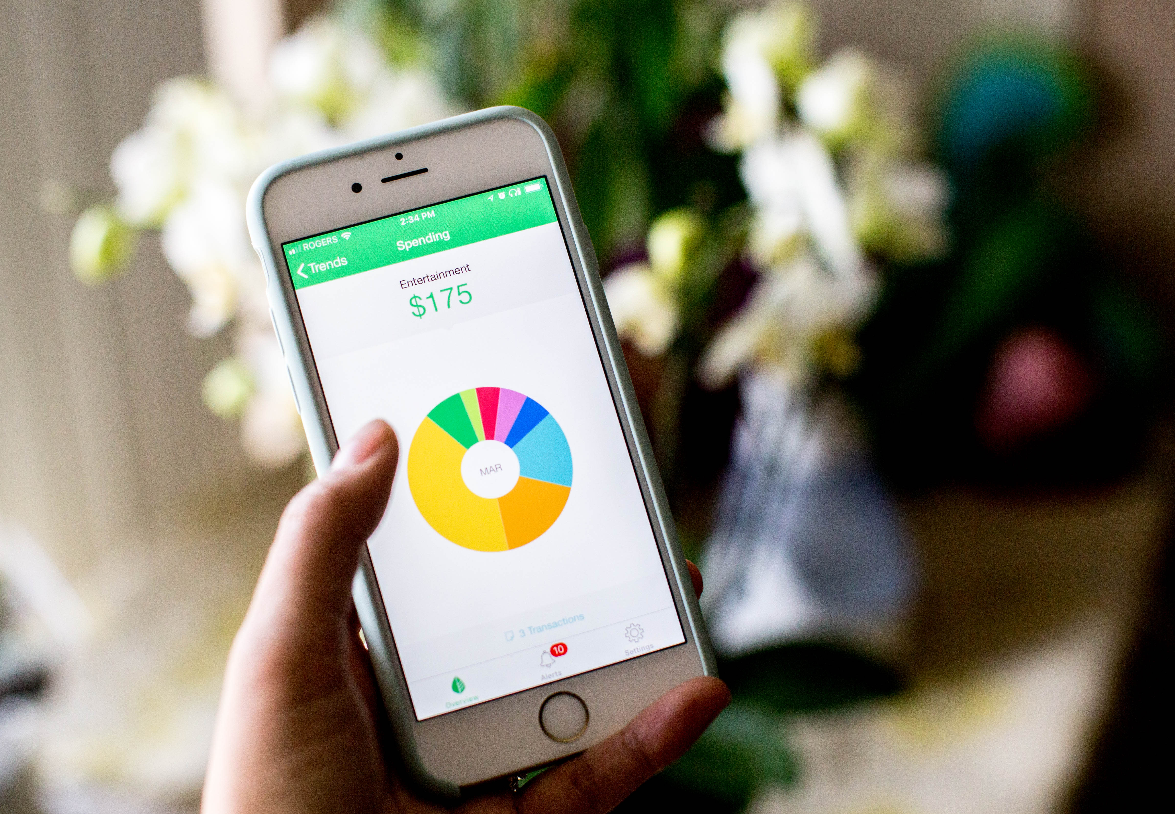 10 Savings Apps You Need to Know About Trader