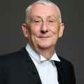 Lindsay Harvey Hoyle
