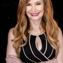 Dr Cynthia Lea Clark