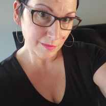 E Michelle Ledder