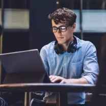 Andrew Hrsto | Wildlife Photographer | Sydney 