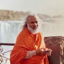 Swami Prakashanand Saraswati