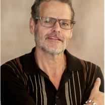 Scott J. Lucius