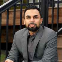 Zeeshan Hayat