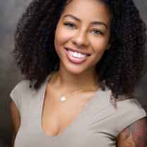 Daisia Frank