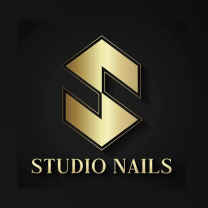 Studio Nails