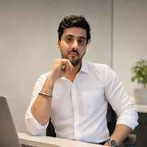 Mayur Pande