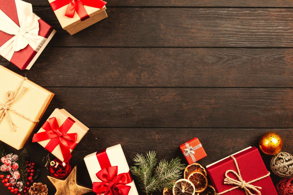 How to Choose Holiday Gifts for Every Family Member