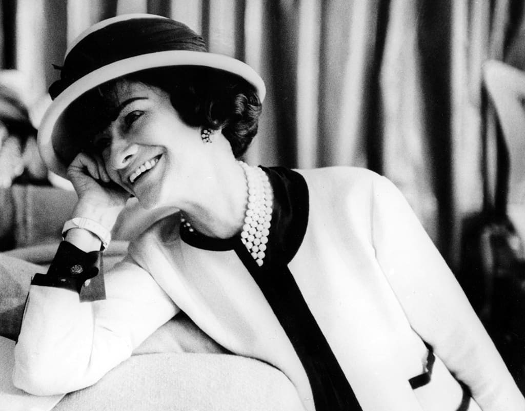 Life Summary: Coco Chanel, Fashion Icon – LUCK-IT